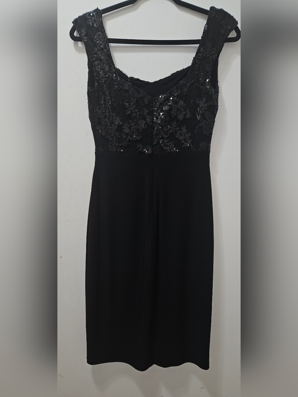 Lauren Ralph Lauren Black Sleeveless Sequin Lace Bodice Gown